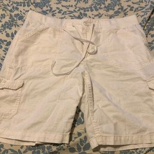 White Bramuda Shorts SZ 16